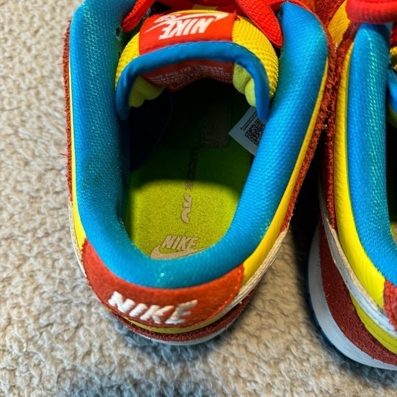 Nike SB Dunk Low Pro Bart Simpson Mens 7 - Picture 7 of 16